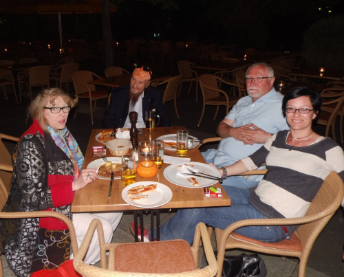 Pizzaessen mit Uta Saabel und Prof. Ernst Fuchs und Inga
